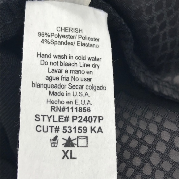 Snakeskin Pattern Embossed Leggings Black - Picture 7 of 7